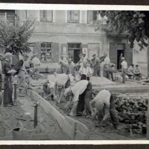 Powiększ obraz: Prace brukarskie w Radomiu w okresie międzywojennym - 6