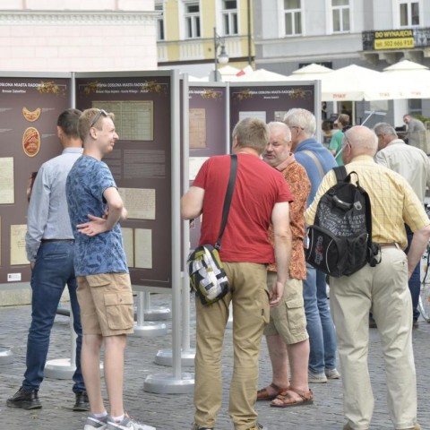 Powiększ obraz: zdjęcie w otwarcia wystawy