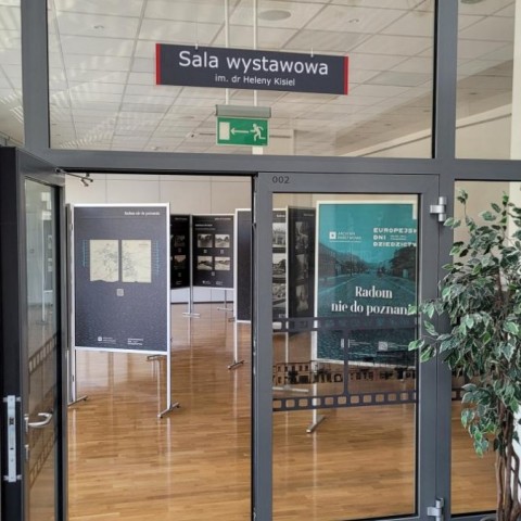 Powiększ obraz: Radom nie do poznania - wystawa w APR -1